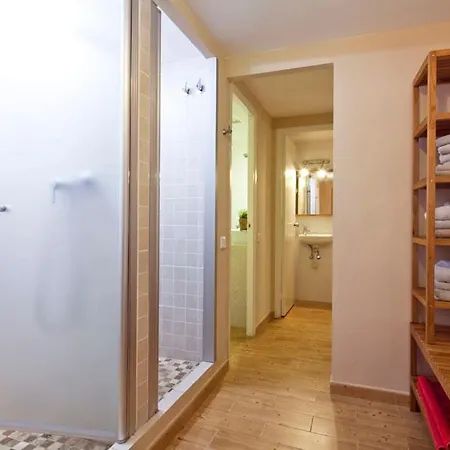 Loft Centre *